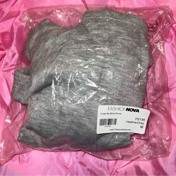 Cross My Mind Shorts - Heather Grey - Picture 7 of 8